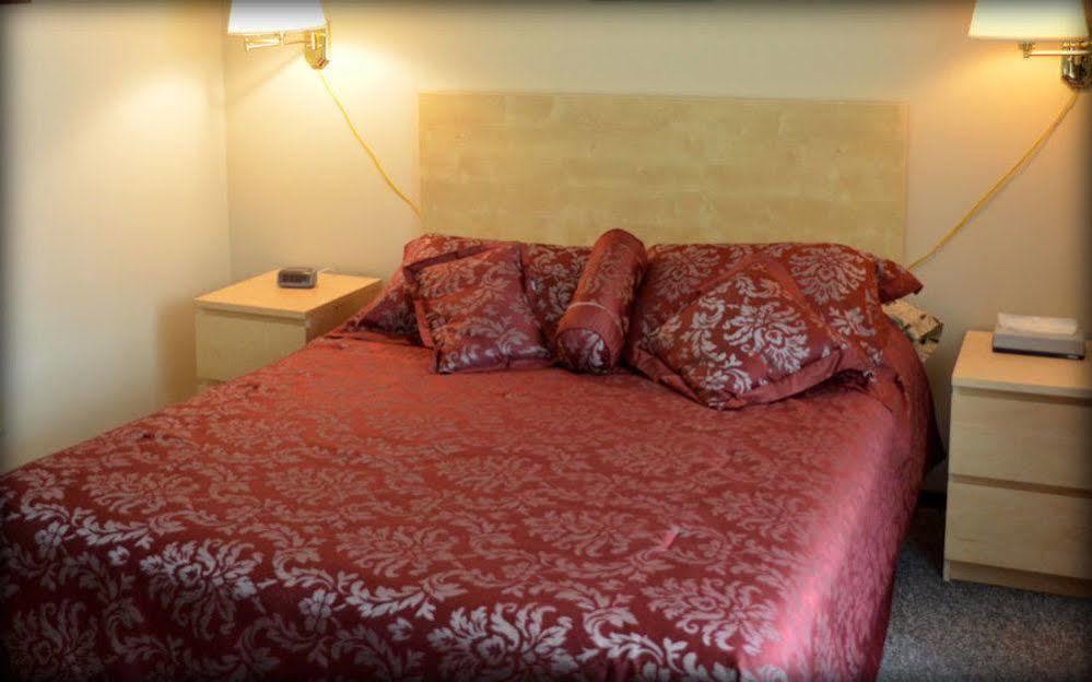 Tulip Inn Huntsville Bagian luar foto